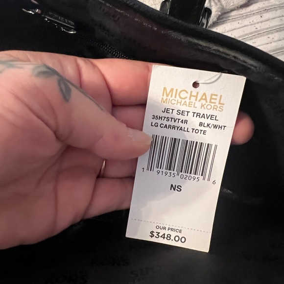 Michael kors purse brand new with tags - Picture 3 of 3